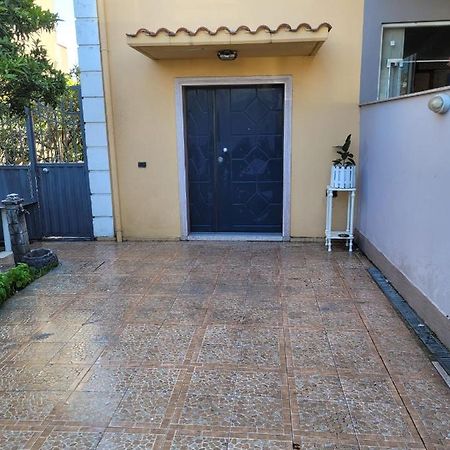 Italian Style Apartment Durres Ngoại thất bức ảnh
