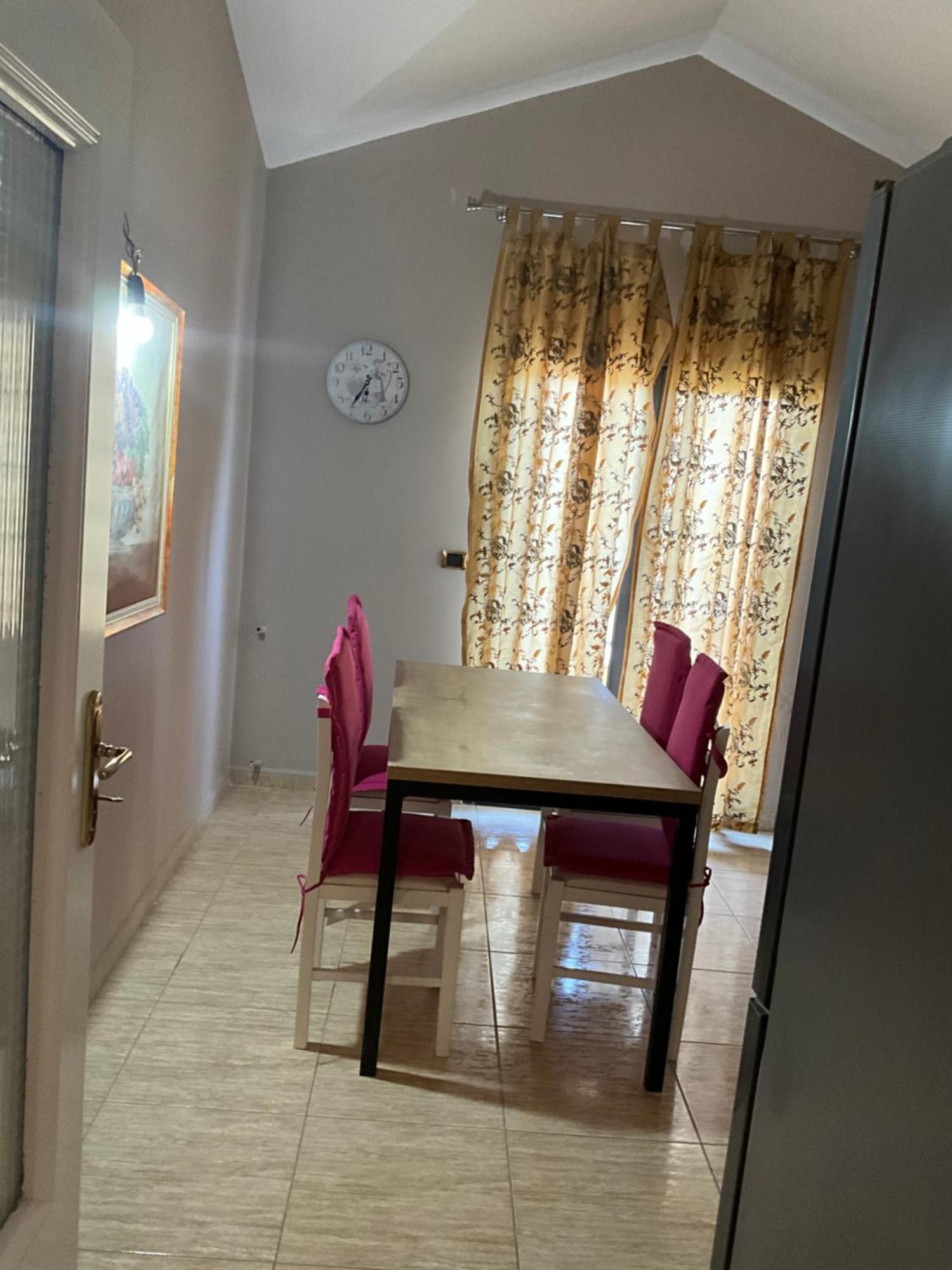 Italian Style Apartment Durres Ngoại thất bức ảnh